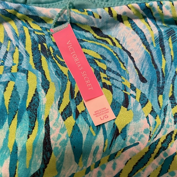 Victorias Secret Deep V Open Back Halter One Piece Bathing Suit - Picture 7 of 7